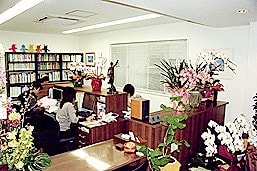 弁護士をはじめスタッフ一同、皆様とのつながりを大切にしています。